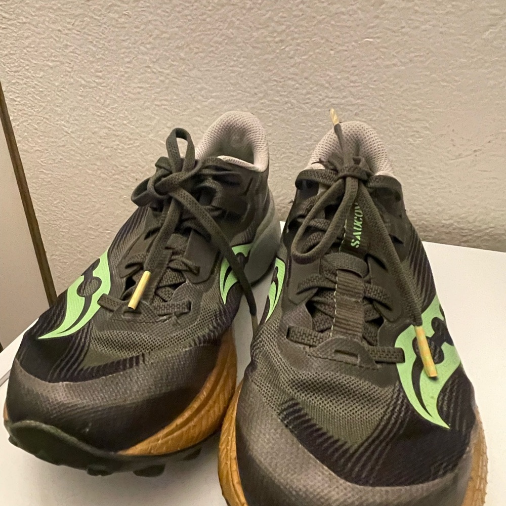 Saucony Endorphin Edge 'Umbra Slime' 7.5